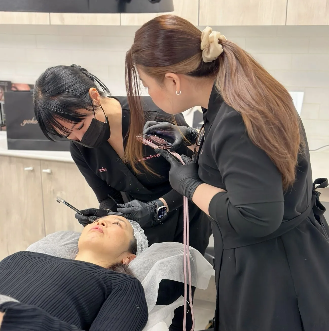 Steel Feather Lace Elephant | Are VR or Simulation Tools Now Used in Eyebrow Tattoo Training? eyebrow tattoo course