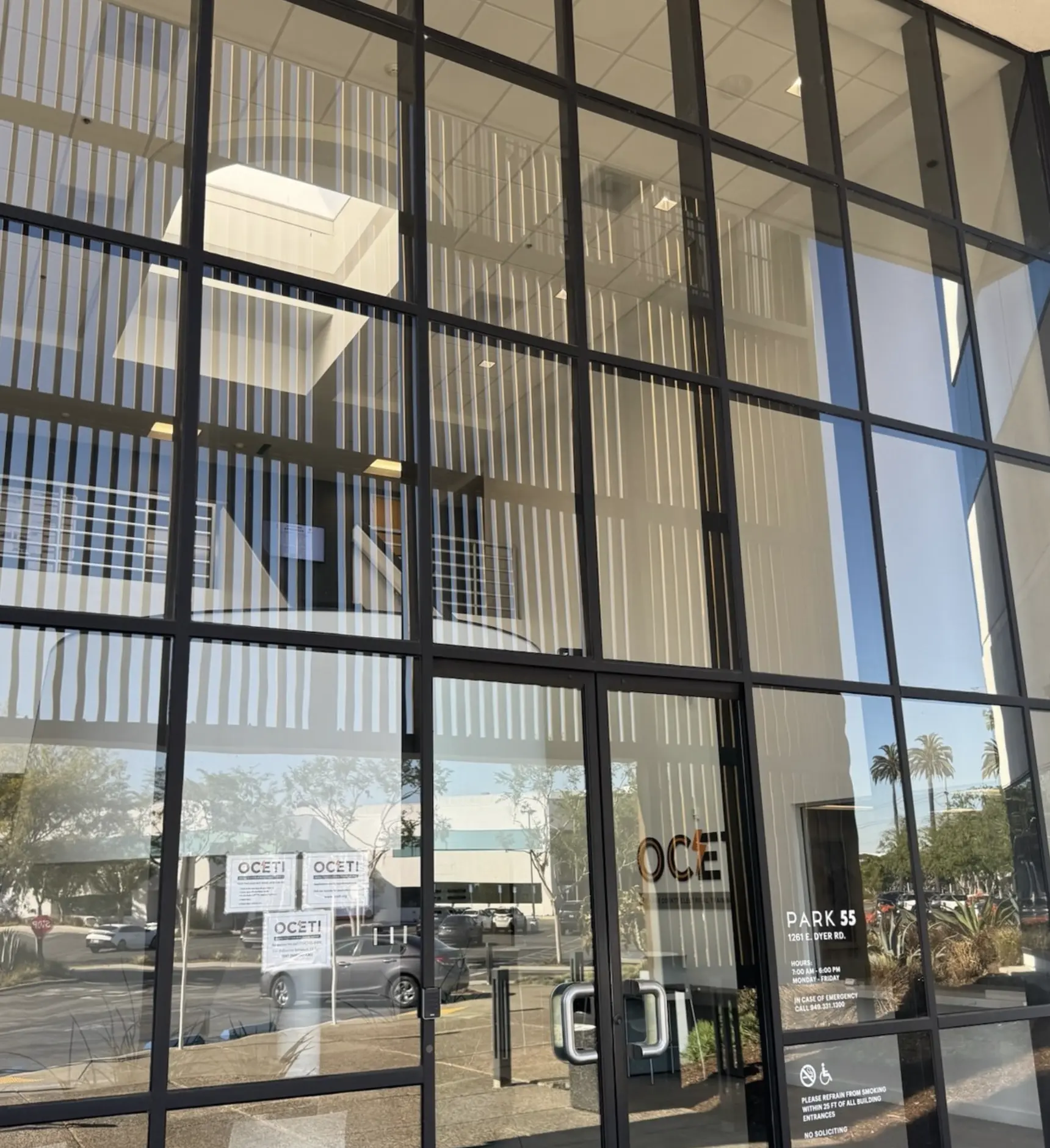 Steel Feather Lace Elephant | Do window cleaners work in winter? windows cleaners winter Melbourne